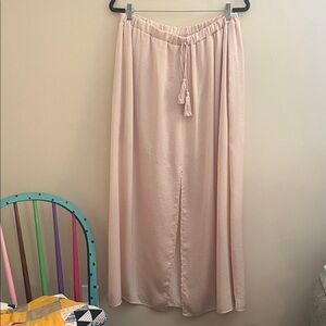 NWT Sun & Shadow Blush Maxi Skirt